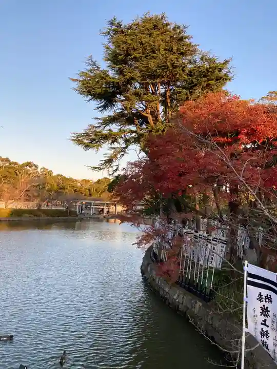 旗上弁財天社の景色