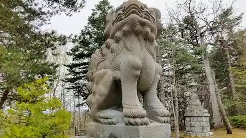 上川神社の狛犬