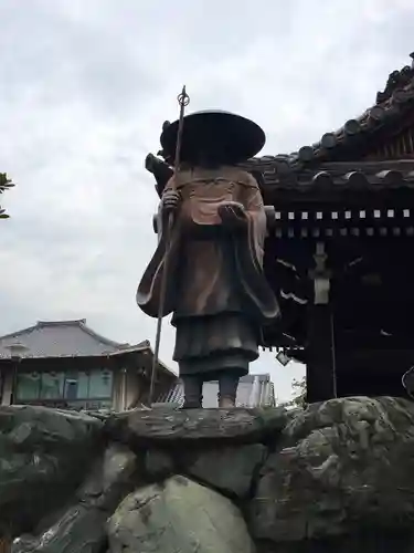 長栄寺の像