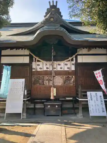 鼻川神社の本殿