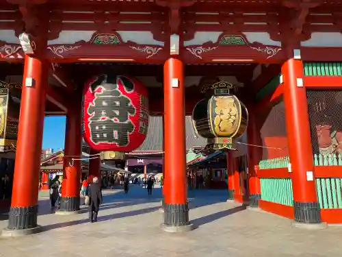 浅草寺の山門