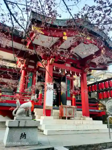 市谷亀岡八幡宮の本殿・本堂