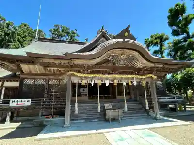 劒神社の{uncategorized: "未分類", other: "その他", undefined: "問題あり", building: "その他建物", grave: "お墓", sacred_gate: "鳥居", guardian: "狛犬", statue: "像", buddha: "仏像", history: "歴史", nature: "自然", garden: "庭園", animal: "動物", pagoda: "塔", temizu: "手水舎", mountain_gate: "山門・神門", sanctuary: "本殿・本堂", subordinate: "末社・摂社", art: "芸術", scenery: "景色", jizo: "地蔵", ema: "絵馬", goshuin: "御朱印", omikuji: "おみくじ", items: "授与品その他", amulet: "お守り", goshuincho: "御朱印帳", eats: "食事", festival: "お祭り", votive_dance: "神楽", shichigosan: "七五三参", wedding: "結婚式", experience: "体験その他", initially: "初詣", around: "周辺", anti_infection: "感染症対策"}