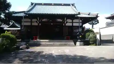 光明寺の本殿・本堂