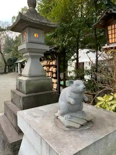 比々多神社の狛犬