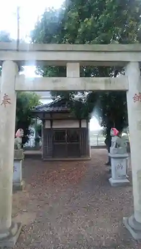 稲荷神社の鳥居