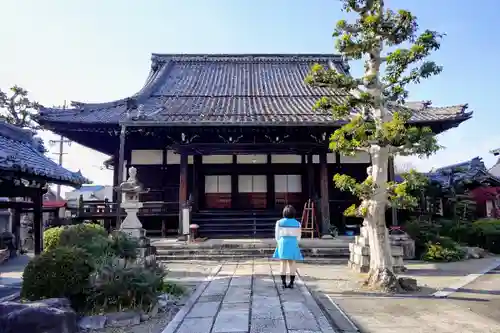 法伝寺の本殿・本堂