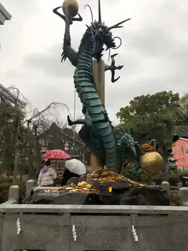 田村神社の狛犬