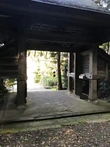日吉神社の山門・神門