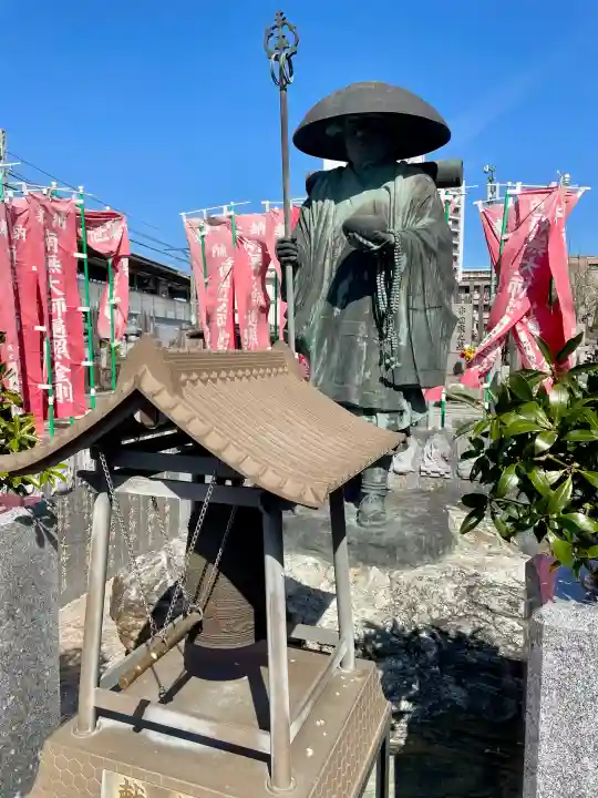 大光寺の{uncategorized: "未分類", other: "その他", undefined: "問題あり", building: "その他建物", grave: "お墓", sacred_gate: "鳥居", guardian: "狛犬", statue: "像", buddha: "仏像", history: "歴史", nature: "自然", garden: "庭園", animal: "動物", pagoda: "塔", temizu: "手水舎", mountain_gate: "山門・神門", sanctuary: "本殿・本堂", subordinate: "末社・摂社", art: "芸術", scenery: "景色", jizo: "地蔵", ema: "絵馬", goshuin: "御朱印", omikuji: "おみくじ", items: "授与品その他", amulet: "お守り", goshuincho: "御朱印帳", eats: "食事", festival: "お祭り", votive_dance: "神楽", shichigosan: "七五三参", wedding: "結婚式", experience: "体験その他", initially: "初詣", around: "周辺", anti_infection: "感染症対策"}