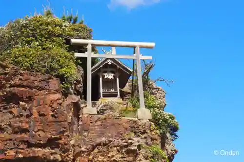 稲佐の浜　弁天島(島根県)