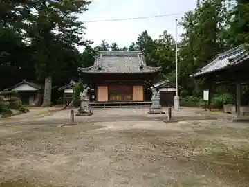 三村神社の本殿・本堂