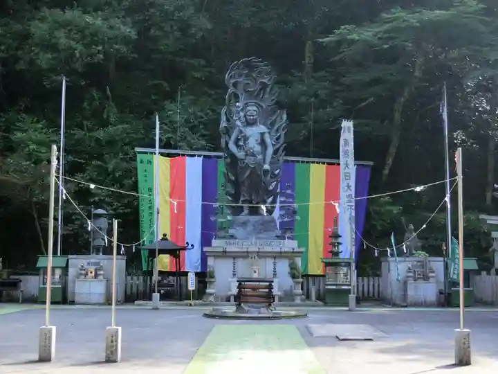 大本山七宝瀧寺の仏像