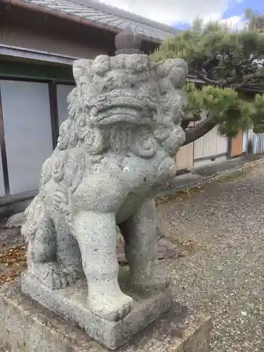 古政神社の狛犬