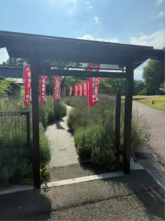 櫻岡大神宮の山門・神門