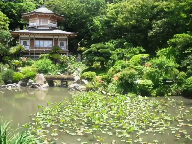 光明寺の庭園