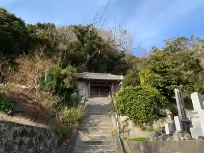 八幡神社の本殿・本堂
