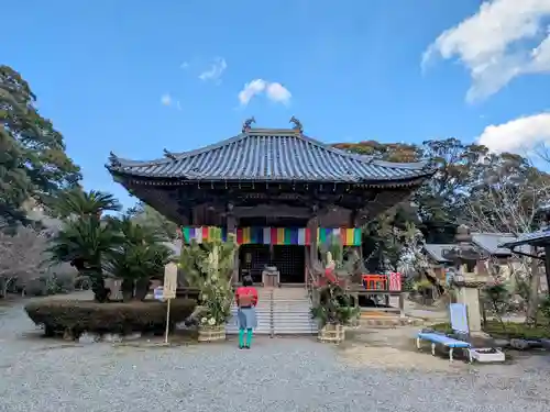観音寺の本殿・本堂