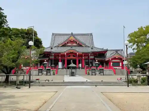 甚目寺の本殿・本堂
