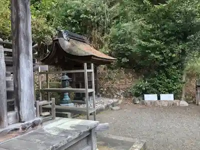 八坂神社・境内社川枯社の末社・摂社