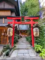 五十稲荷神社(栄寿稲荷神社)の鳥居