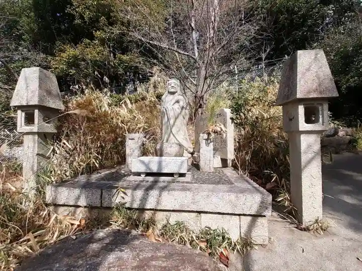 梅岩寺の{uncategorized: "未分類", other: "その他", undefined: "問題あり", building: "その他建物", grave: "お墓", sacred_gate: "鳥居", guardian: "狛犬", statue: "像", buddha: "仏像", history: "歴史", nature: "自然", garden: "庭園", animal: "動物", pagoda: "塔", temizu: "手水舎", mountain_gate: "山門・神門", sanctuary: "本殿・本堂", subordinate: "末社・摂社", art: "芸術", scenery: "景色", jizo: "地蔵", ema: "絵馬", goshuin: "御朱印", omikuji: "おみくじ", items: "授与品その他", amulet: "お守り", goshuincho: "御朱印帳", eats: "食事", festival: "お祭り", votive_dance: "神楽", shichigosan: "七五三参", wedding: "結婚式", experience: "体験その他", initially: "初詣", around: "周辺", anti_infection: "感染症対策"}