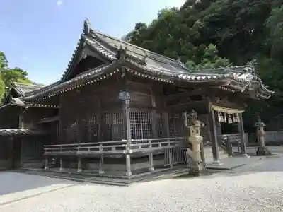 三島神社の本殿・本堂