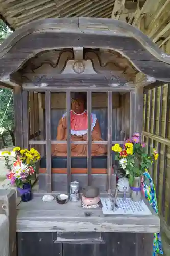 観音寺の像