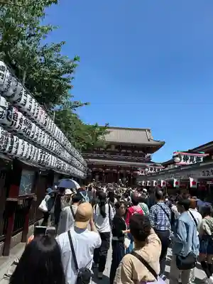 浅草寺の山門・神門