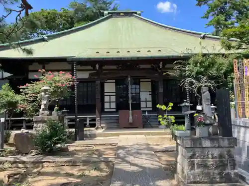 龍泉寺の本殿・本堂