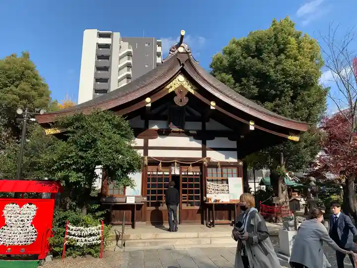 三輪神社の本殿・本堂