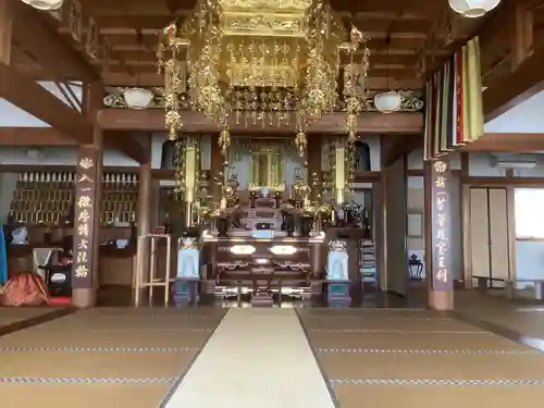観音寺の本殿・本堂