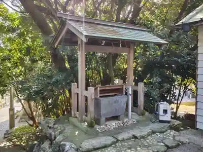 八王子社の手水舎