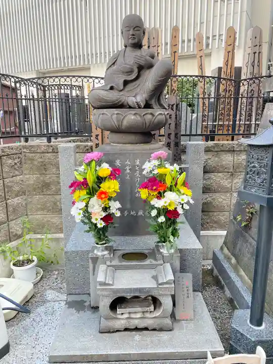 赤坂不動尊威徳寺(東京都)