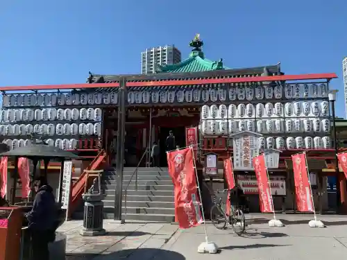 寛永寺不忍池弁天堂の{uncategorized: "未分類", other: "その他", undefined: "問題あり", building: "その他建物", grave: "お墓", sacred_gate: "鳥居", guardian: "狛犬", statue: "像", buddha: "仏像", history: "歴史", nature: "自然", garden: "庭園", animal: "動物", pagoda: "塔", temizu: "手水舎", mountain_gate: "山門・神門", sanctuary: "本殿・本堂", subordinate: "末社・摂社", art: "芸術", scenery: "景色", jizo: "地蔵", ema: "絵馬", goshuin: "御朱印", omikuji: "おみくじ", items: "授与品その他", amulet: "お守り", goshuincho: "御朱印帳", eats: "食事", festival: "お祭り", votive_dance: "神楽", shichigosan: "七五三参", wedding: "結婚式", experience: "体験その他", initially: "初詣", around: "周辺", anti_infection: "感染症対策"}