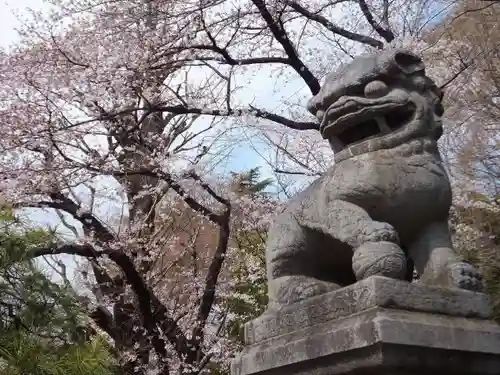 靖國神社の狛犬