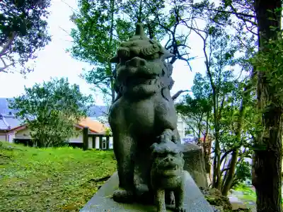 小湊神社の狛犬
