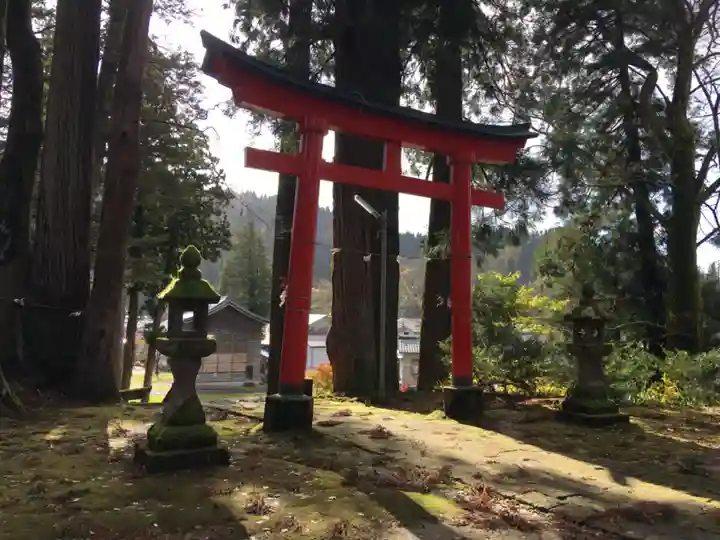 巣守神社(新潟県)