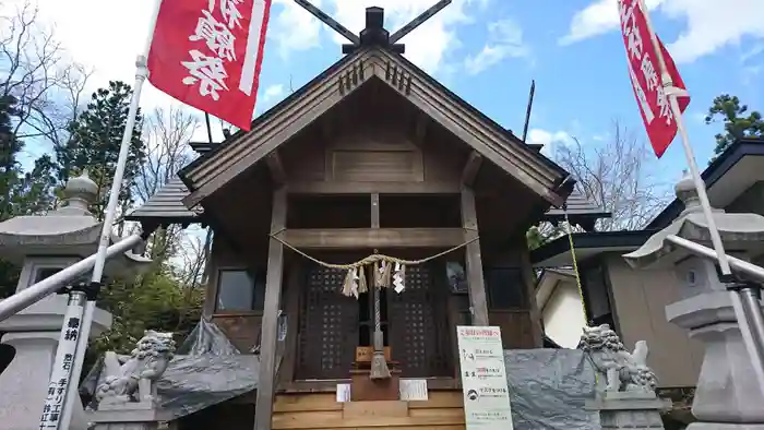鳥合神社の本殿