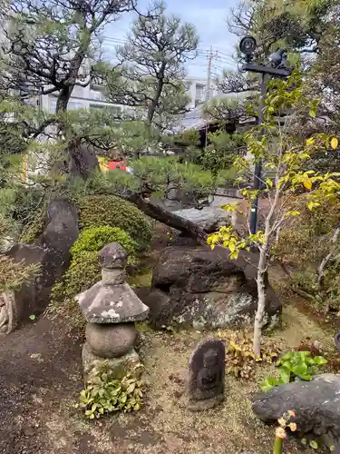 常性寺の庭園