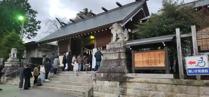 開成山大神宮の山門・神門