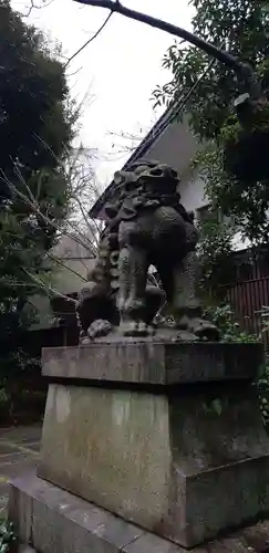 赤坂氷川神社の狛犬