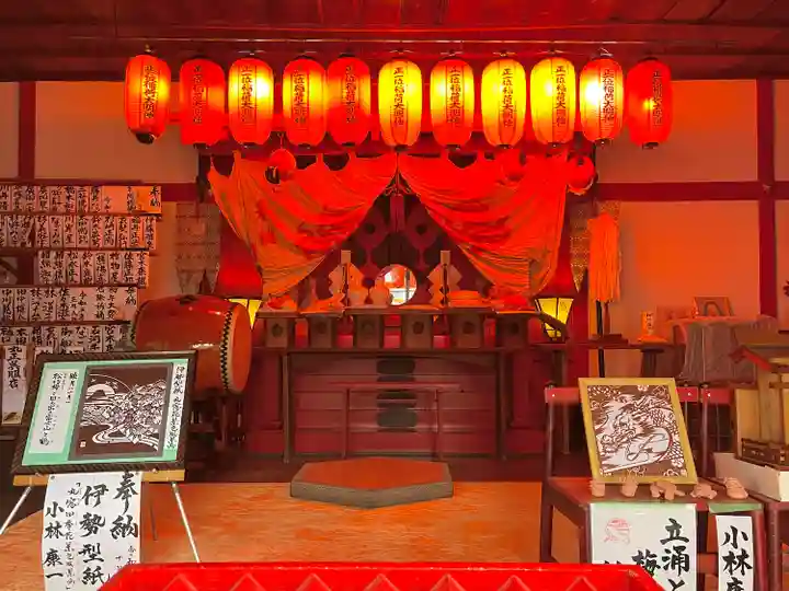 神館飯野高市本多神社(三重県)