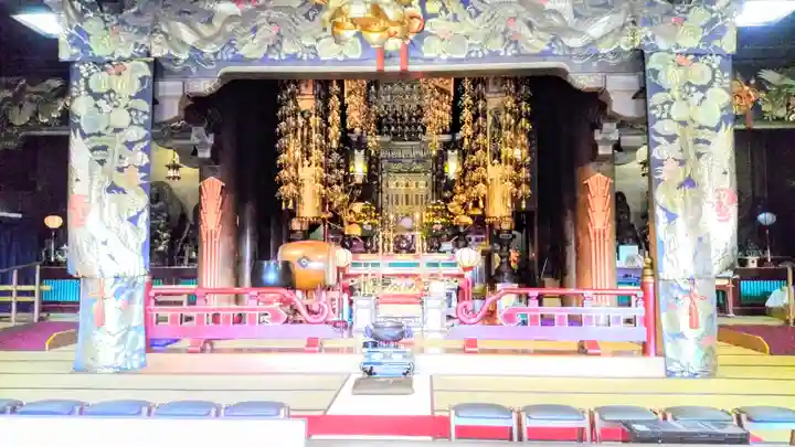 甚目寺の本殿・本堂
