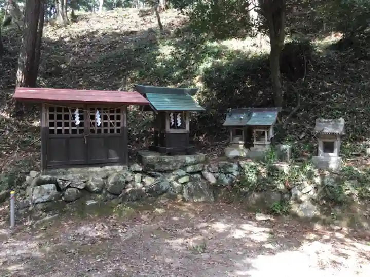 神社の末社・摂社