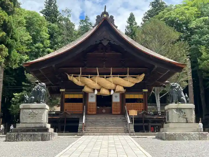 諏訪大社下社秋宮(長野県)