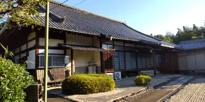 薗林寺の本殿・本堂