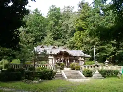 穴師坐兵主神社の本殿・本堂