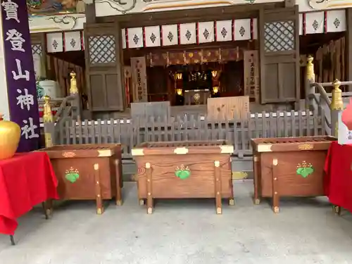 宝登山神社の本殿・本堂