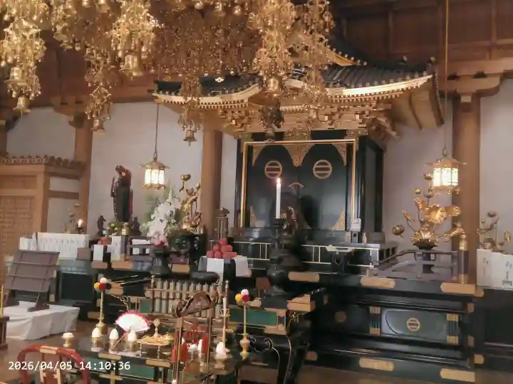 輪王寺両大師堂(寛永寺輪王殿)の{uncategorized: "未分類", other: "その他", undefined: "問題あり", building: "その他建物", grave: "お墓", sacred_gate: "鳥居", guardian: "狛犬", statue: "像", buddha: "仏像", history: "歴史", nature: "自然", garden: "庭園", animal: "動物", pagoda: "塔", temizu: "手水舎", mountain_gate: "山門・神門", sanctuary: "本殿・本堂", subordinate: "末社・摂社", art: "芸術", scenery: "景色", jizo: "地蔵", ema: "絵馬", goshuin: "御朱印", omikuji: "おみくじ", items: "授与品その他", amulet: "お守り", goshuincho: "御朱印帳", eats: "食事", festival: "お祭り", votive_dance: "神楽", shichigosan: "七五三参", wedding: "結婚式", experience: "体験その他", initially: "初詣", around: "周辺", anti_infection: "感染症対策"}